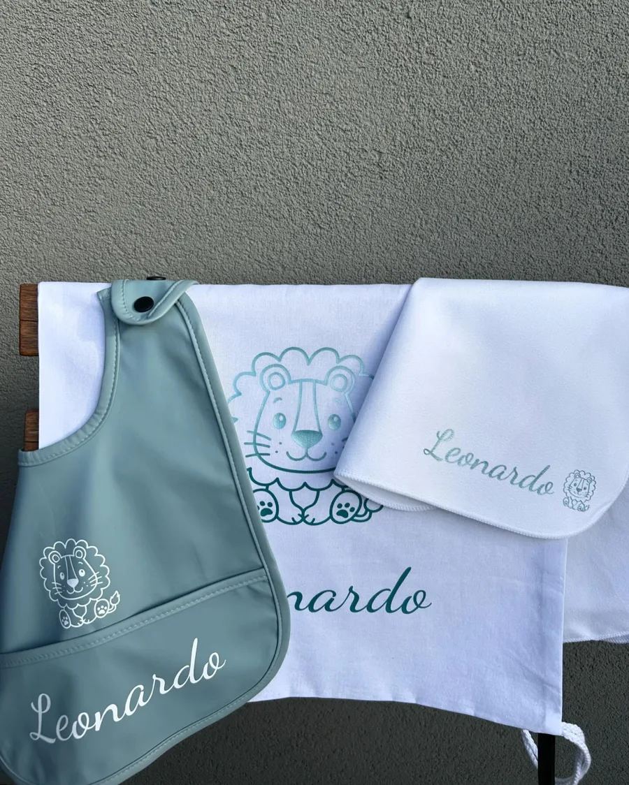 Bavaglino e asciugamano Lulibù personalizzati con il nome